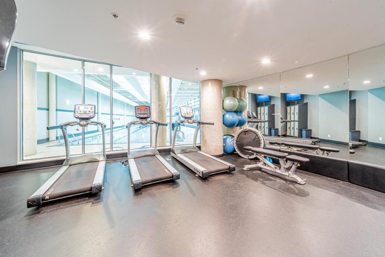 Amazing Views ! Leather Furniture ! Cozy Condo! Vancouver Luaran gambar